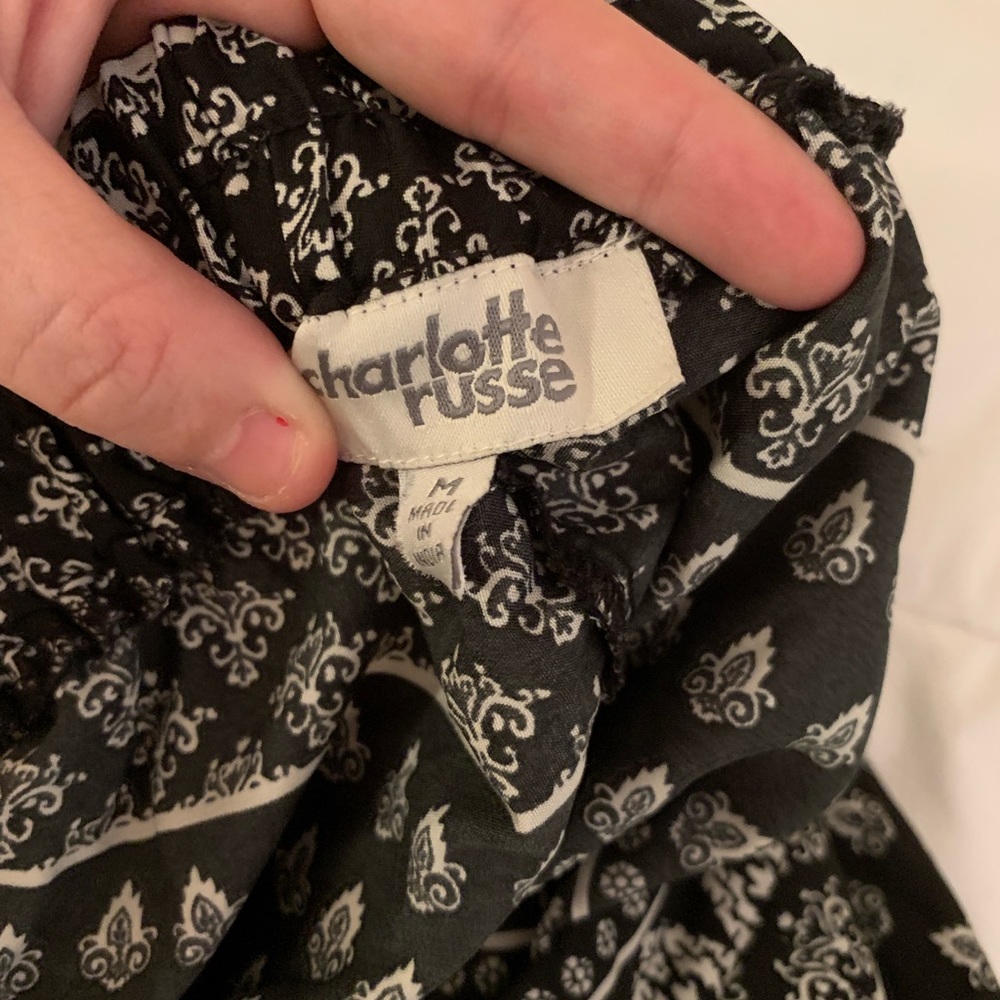 Patterned shorts - Picture 2 of 2